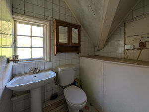 Photo 8- click for photo gallery